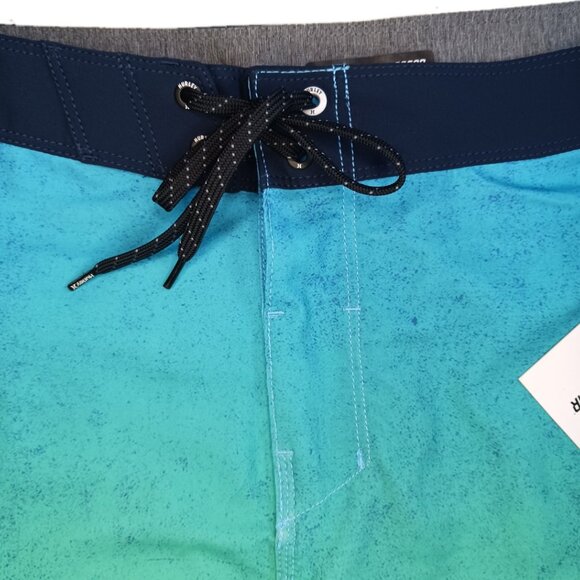 Hurley Phantom Eco NASCAR Racetrack Mens Size 31 Swim Trunks Boardshorts - Picture 8 of 8